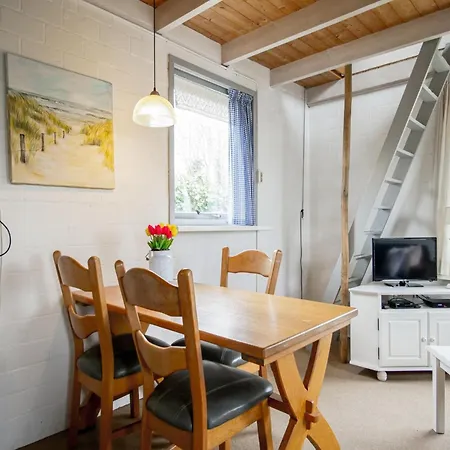 Casa de Férias Pet-friendly In Callanstoog Near *